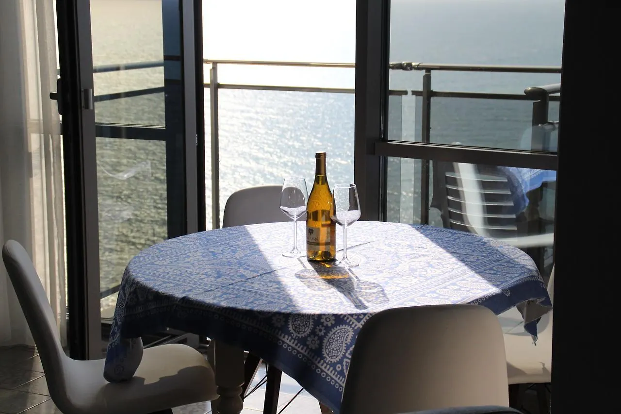 2Br Beachfront Batumi Apt Luxury & Sea Views Georgia